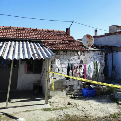 Bu evden bir kadın ölü çıktı!