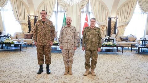 Neler oluyor? Genelkurmay Başkanı Suudi Arabistan'da toplantıya katıldı
