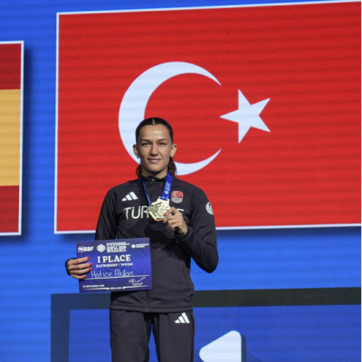 "Madalyamı babama armağan etmek istiyorum"