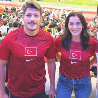Aşıklar milli maçta