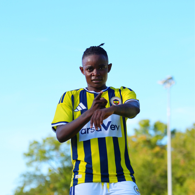 F.Bahçe arsaVev, 4 golle avantajı kaptı!