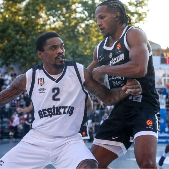 Beşiktaş'a Jeffries'ten kötü haber!