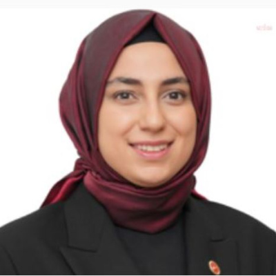 CHP’li meclis üyesi Çelik istifa etti