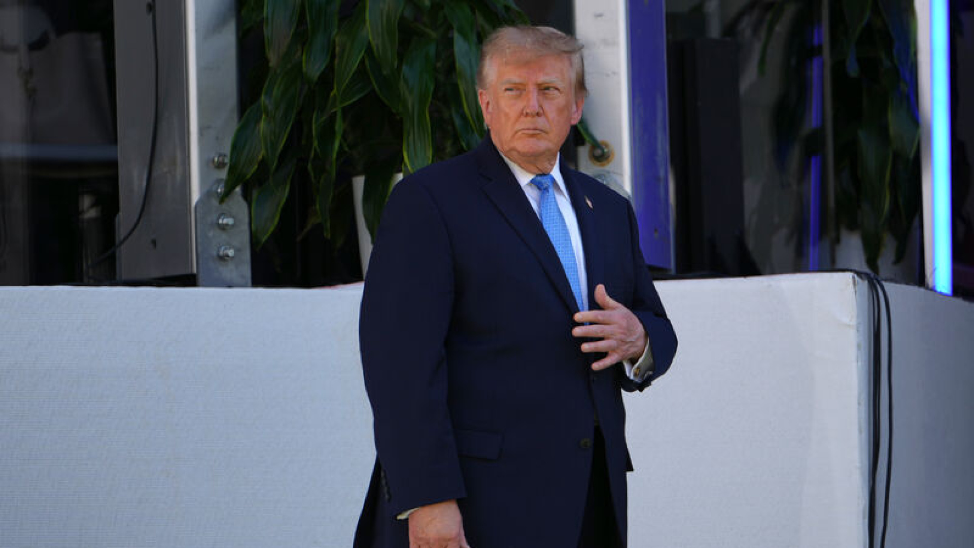 Trump Hürmüz Boğazı'nı 'Trump Boğazı' olarak yeniden adlandırdı