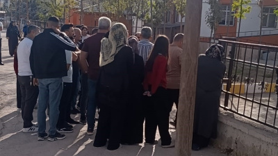 Kız öğrenci okula silahla geldi! Van'da korku dolu anlar!