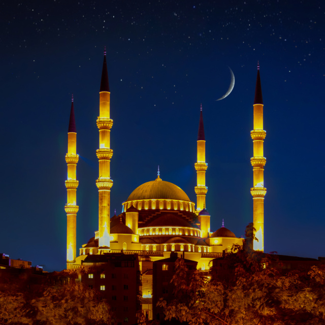 Üç aylar ne zaman başlıyor?