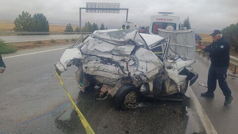 Eskişehir'de meydana gelen korkunç kazada, TIR’ın çarptığı otomobildeki sürücü … — ne oldu, sırada ne var?