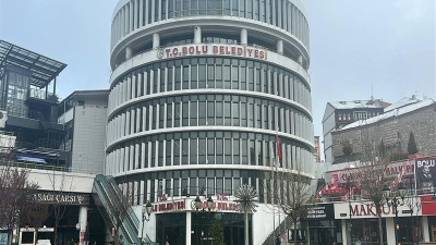 Eski çadırları yeni gibi ihale ettiler!