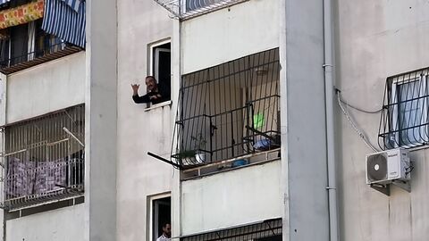 Polis baskınında bombanın pimini çekti — ne oldu, sırada ne var?