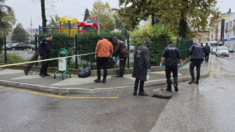 Kardeşlerin kanlı alacak verecek kavgası