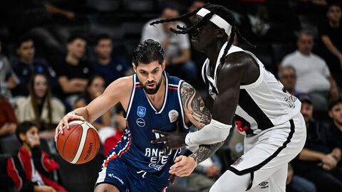 A.Efes Kızılyıldız deplasmanında!