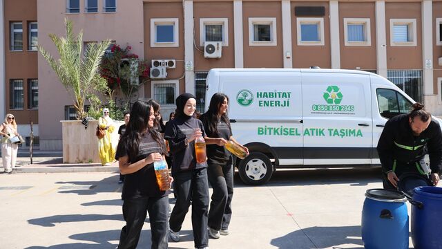 Buca'da 120 bin litre yağ geri dönüştürüldü