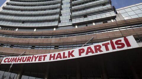 CHP'den 3 belediye başkanına ihraç yönelimı