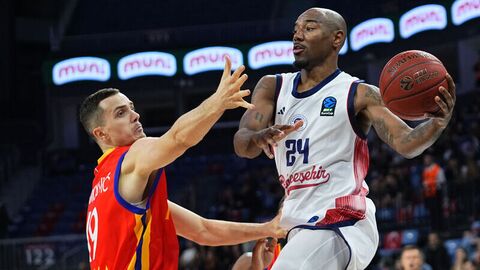 Bahçeşehir Koleji, Roma Basketbol'u devirdi