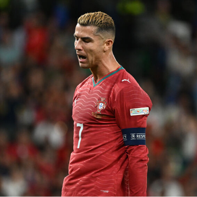 Ronaldo krizi: Kampı terk etti!