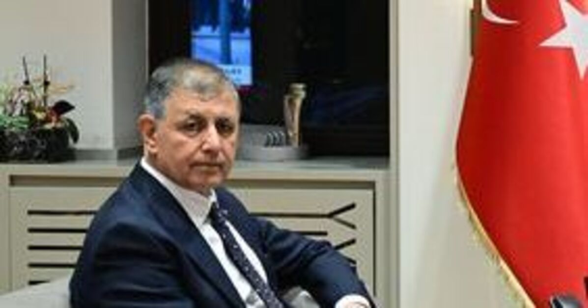 Bakan Uraloğlu, Cemil Tugay'ı kabul etti