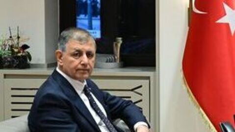 Bakan Uraloğlu, Cemil Tugay'ı kabul etti