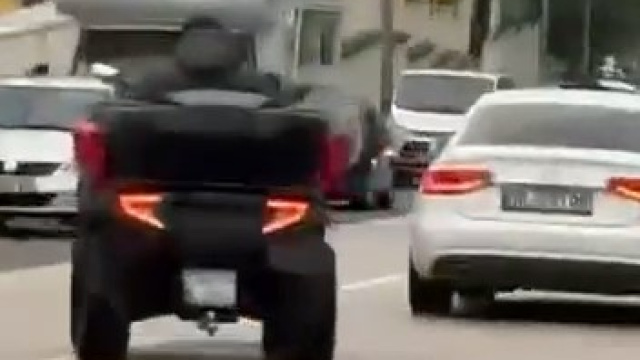 Korkutan görüntü! ATV ile drift ve makas!