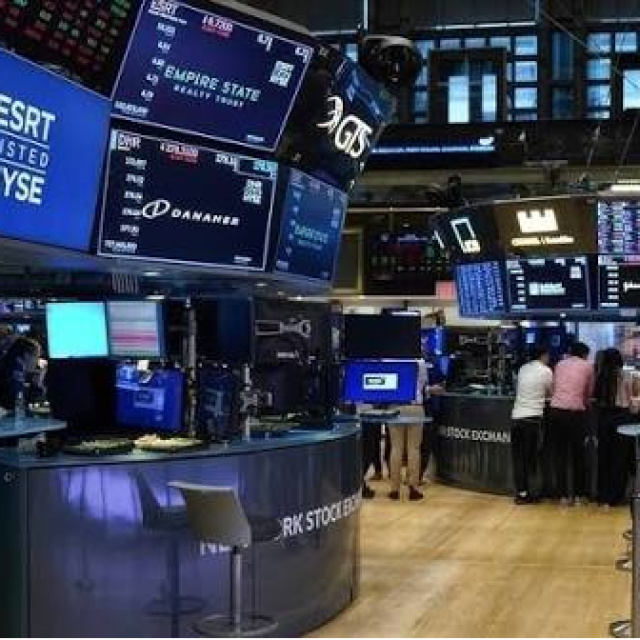 Piyasalarda karışık seyir