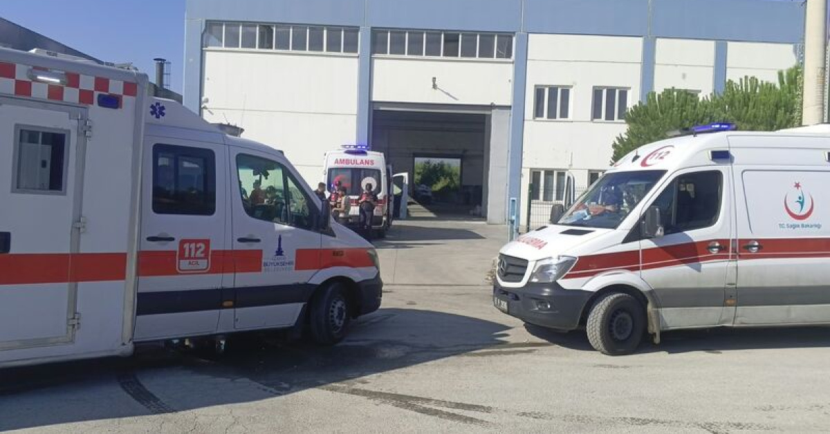İzmir Torbalı'da Metal Fabrikasında Patlama 7 İşçi Yaralandı 3'ü Ağır