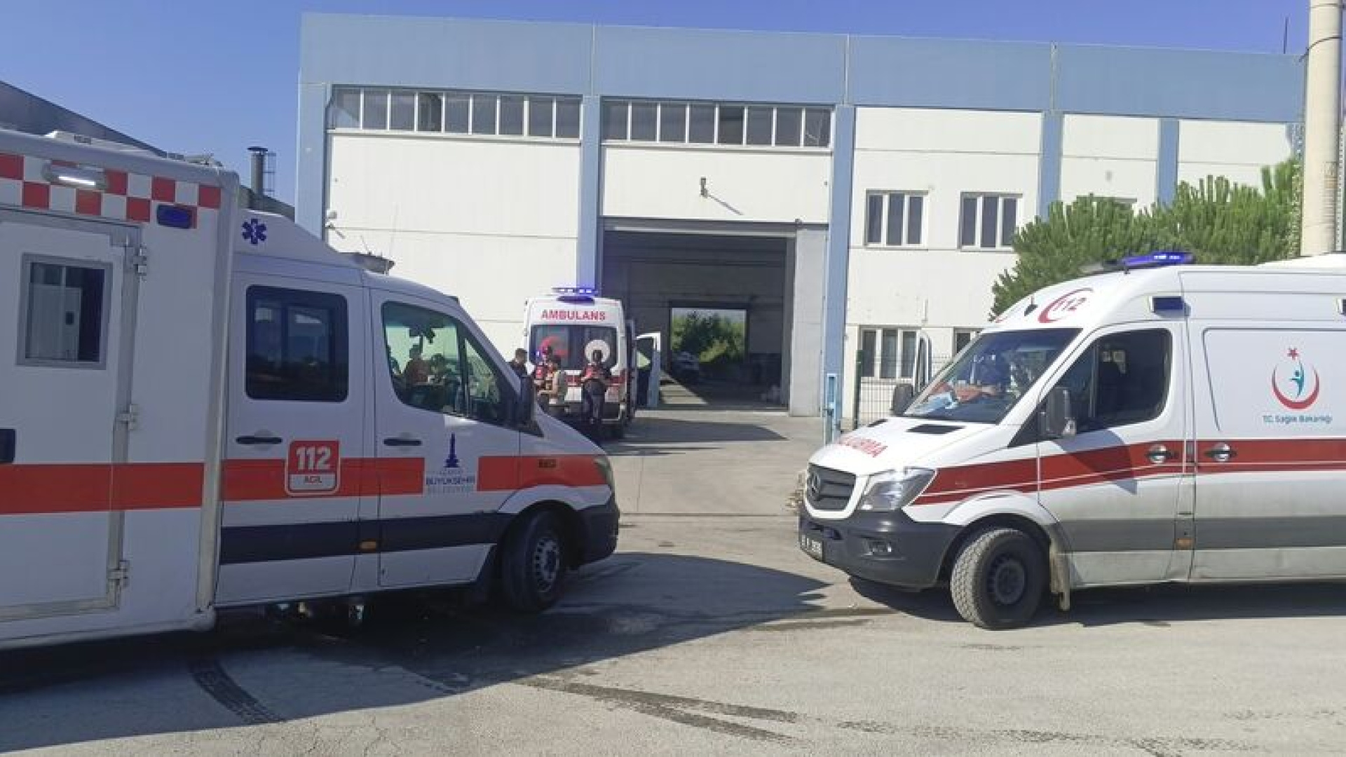 Torbalı'daki metal fabrikasında kazan patladı: 3 yaralı