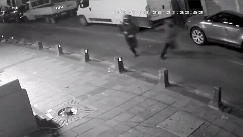 Çay ocağına silahlı saldırı! Vahşet anları!