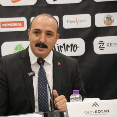 Konyaaltı Belediye Başkanı CHP’den istifa etti