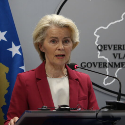 AB'den Kosova'ya yeşil ışık