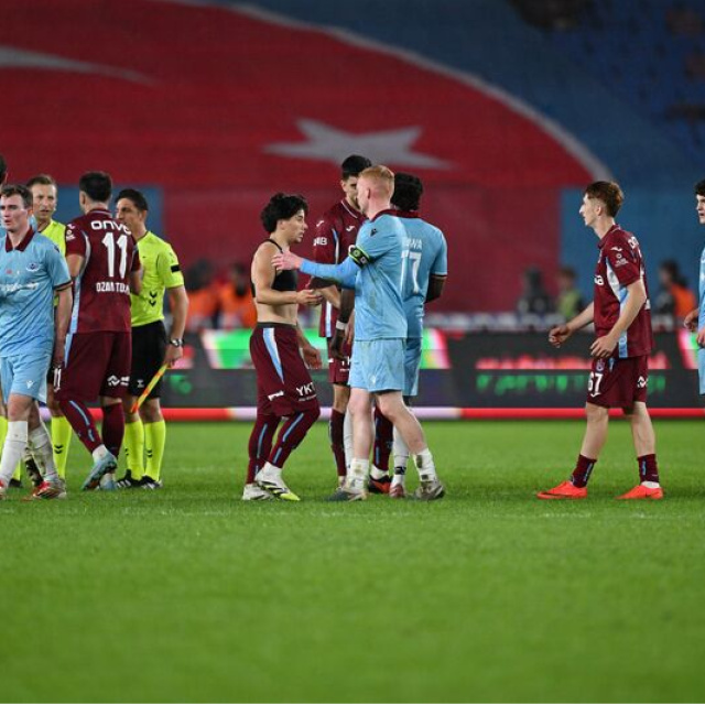 Trabzonspor sahasında tek golle kaybetti