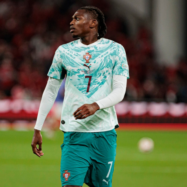 Ronaldo'nun formasını giyen Leao'dan açıklama!