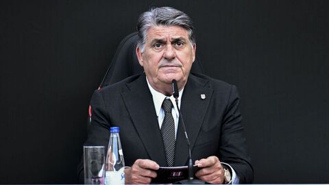 Serdal Adalı'dan "Hakemler Dosyası" açıklaması: Gerekirse ligler ertelensin!