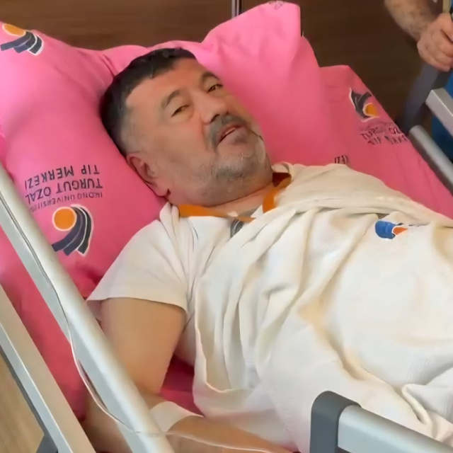 Veli Ağbaba hastaneden taburcu oldu