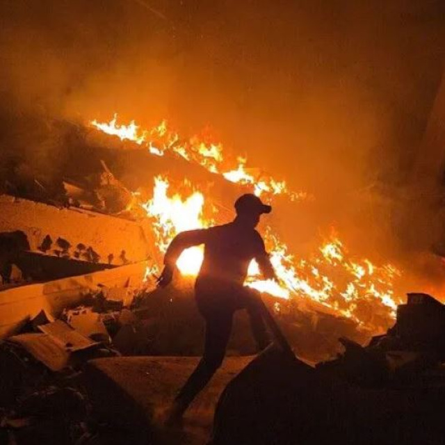 İsrail Gazze'de binayı bombaladı: 5 Filistinli öldü