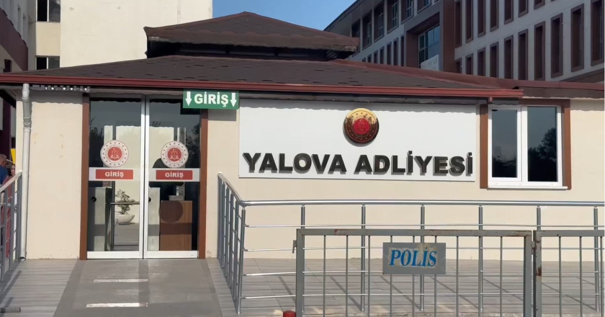 Yalova Adliyesi’nde 2 personel tutuklandı