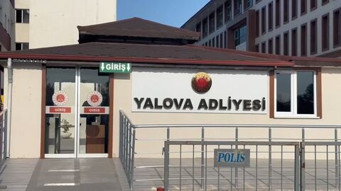 Yalova Adliyesi’nde 2 personel tutuklandı