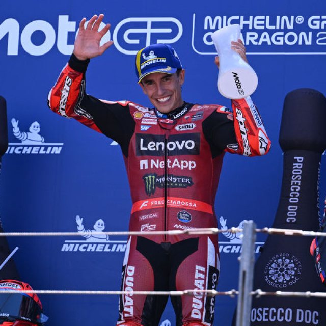 Japonya GP'sinde kazanan Marquez!