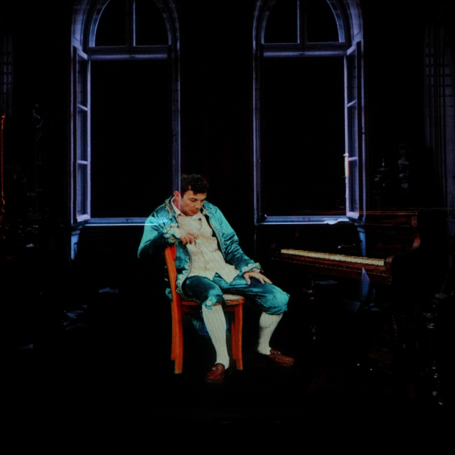 Mozart'ın hayatı ve müziği hologramla sahneye taşınıyor