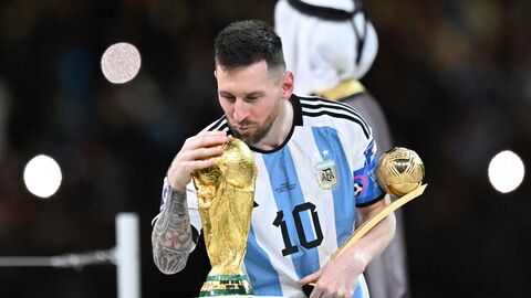 Dünya futbolunun efsane ismi Lionel Messi, Arjantin Milli Takımı'na veda