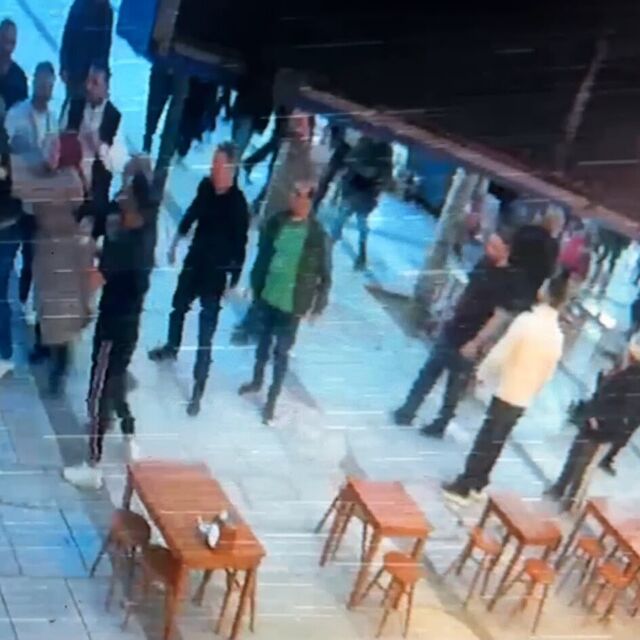 17 yaşındaki kız, yürürken darp edildi