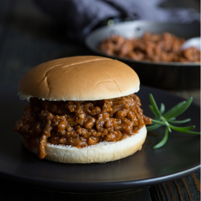 Adı kadar dağınık bir burger!