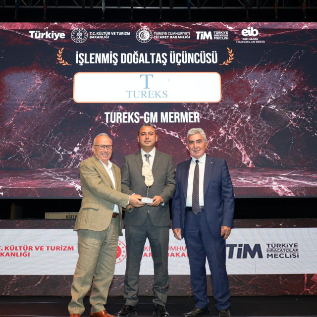 Tureks, 4 ödül birden aldı