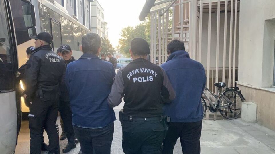 95 gözaltı! Çağrı merkezine operasyon