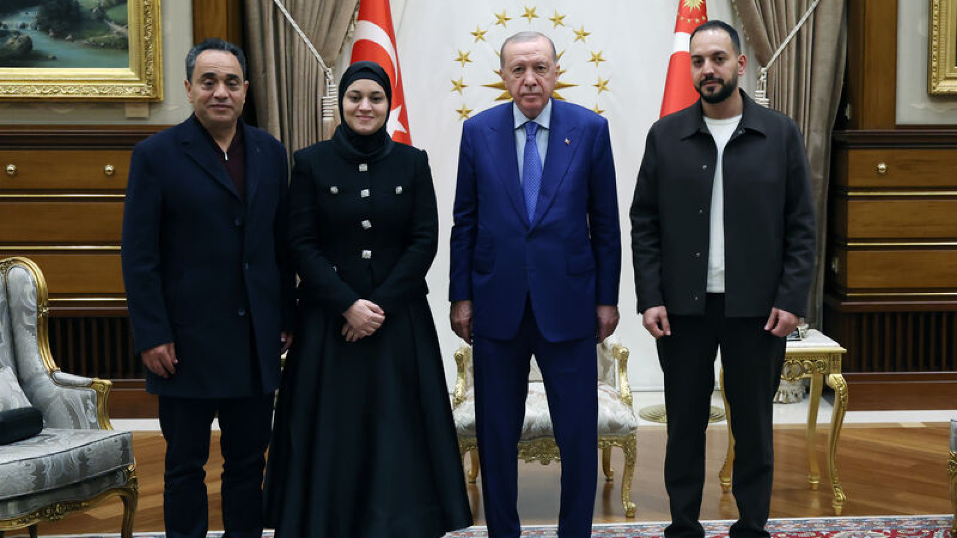 Cumhurbaşkanı Erdoğan, Hind Rajab'ın Ailesini Külliye'de Kabul Etti