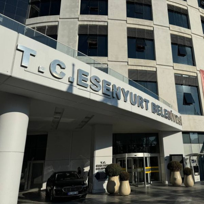 Esenyurt Belediyesi'ne operasyon: 19 gözaltı