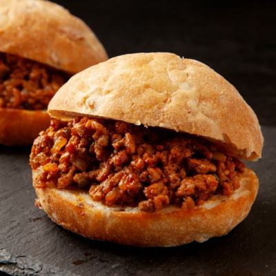 Adı kadar dağınık bir burger