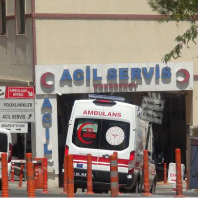 Liseli kız öğrenci evde ölü bulundu