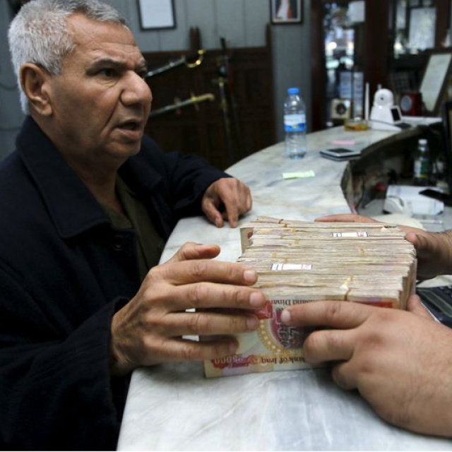 Irak'tan devalüasyon kararı