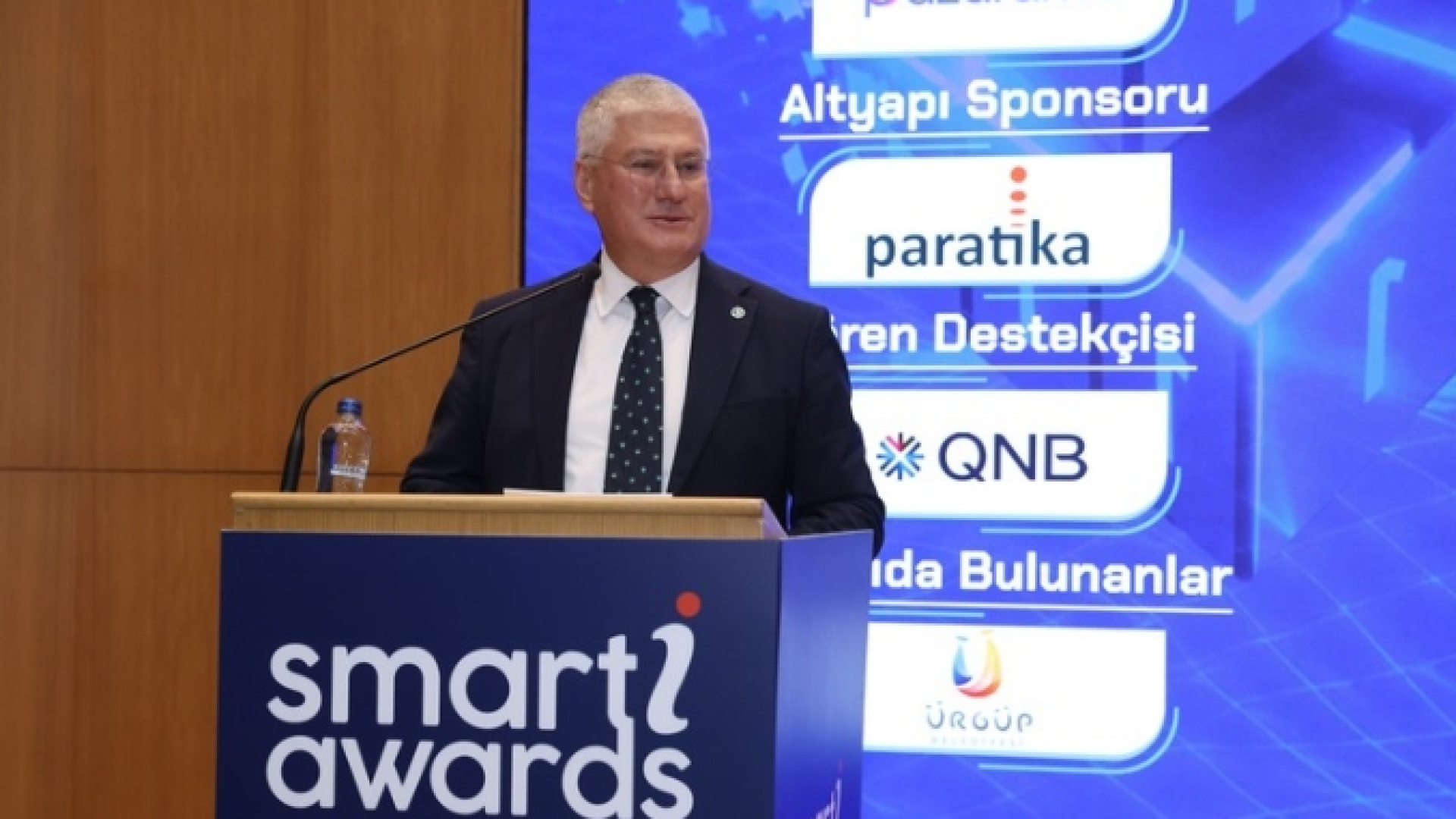 Smart-i Awards ödülleri verildi