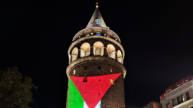 Galata'da Filistin'in ışığı