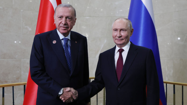 Cumhurbaşkanı Erdoğan, Putin'le görüştü